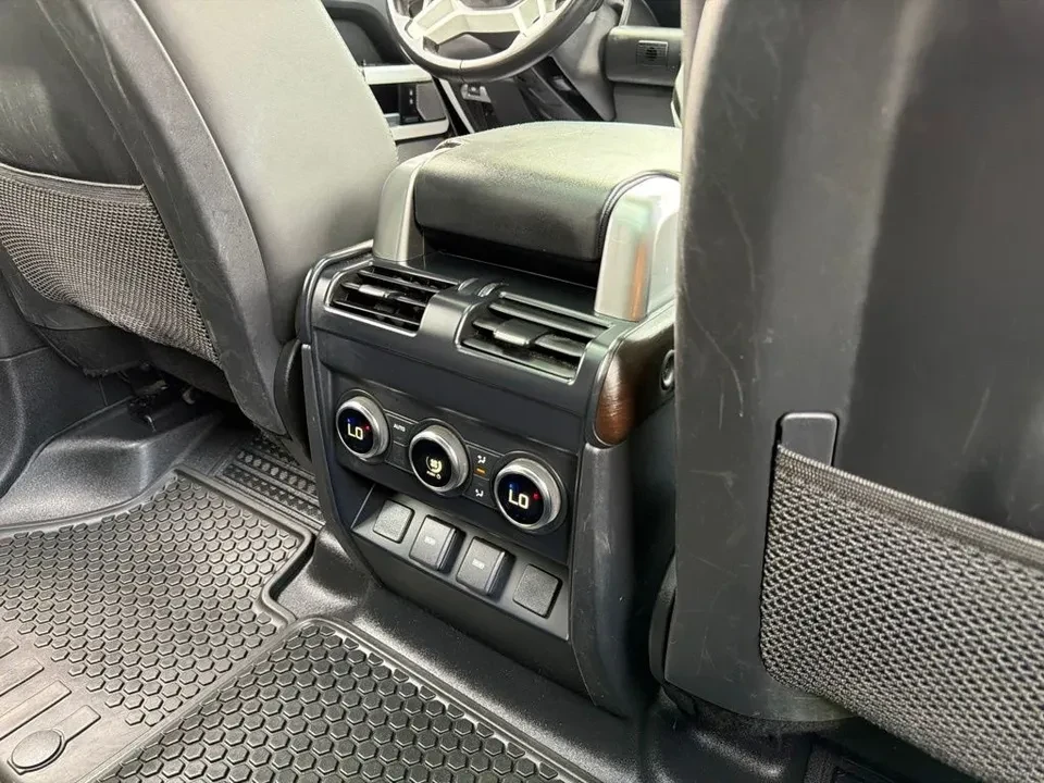 2023 Land Rover Defender L663 - Image 19 of 19