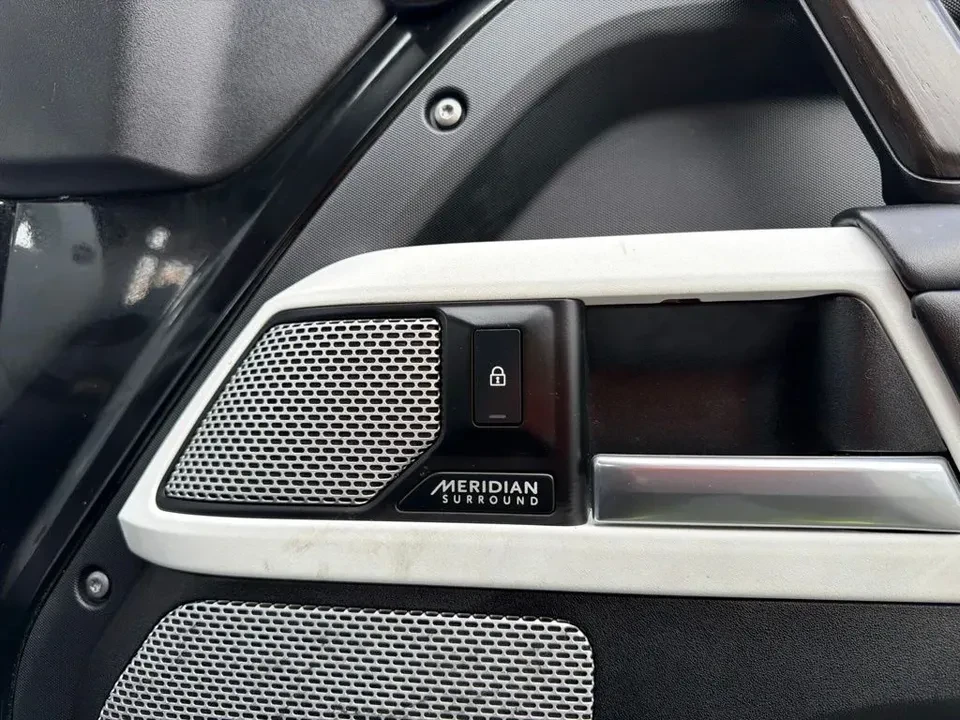 2023 Land Rover Defender L663 - Image 12 of 19
