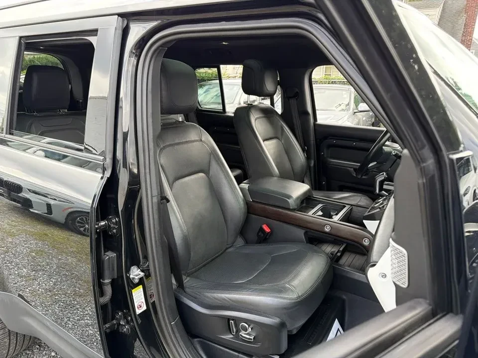 2023 Land Rover Defender L663 - Image 13 of 19