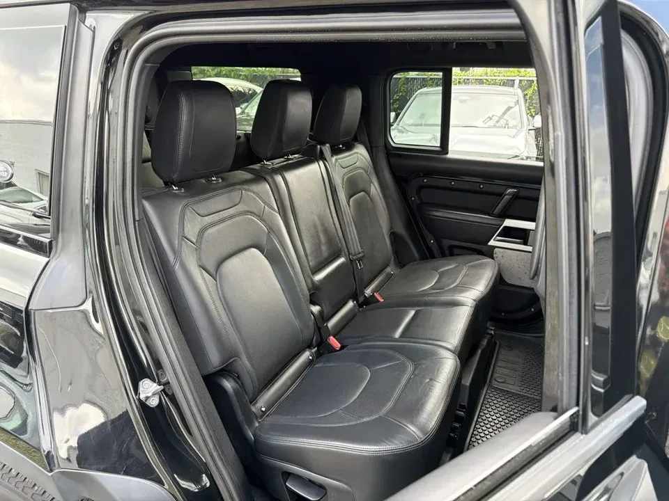 2023 Land Rover Defender L663 - Image 15 of 19