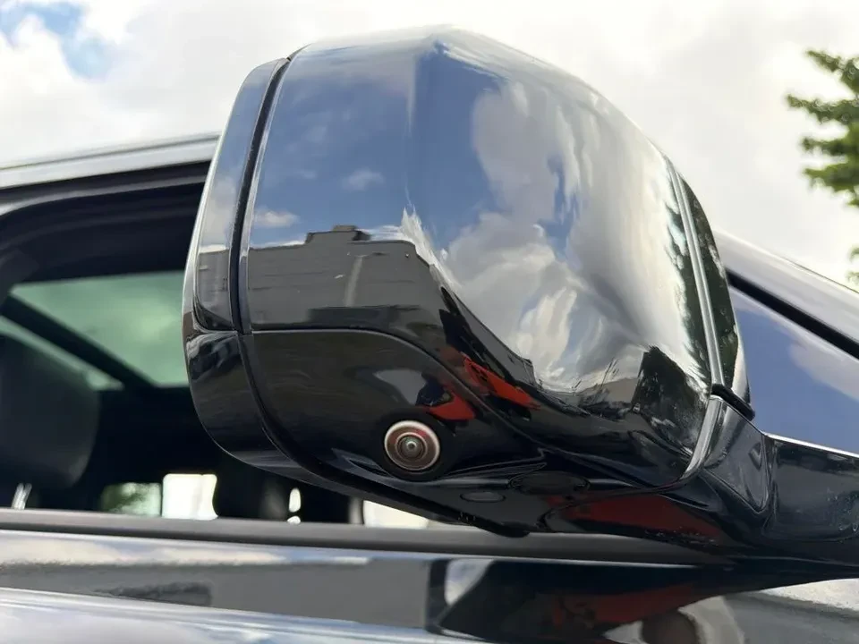 2023 Land Rover Defender L663 - Image 14 of 19