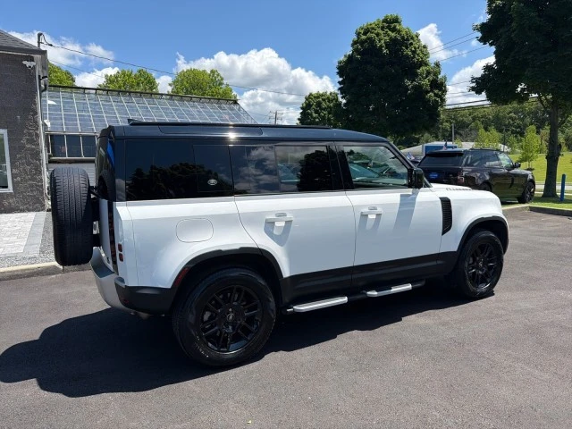 2023 Land Rover Defender L663 - Image 4 of 31