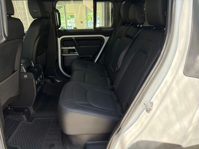 2023 Land Rover Defender L663 - Image 19 of 31
