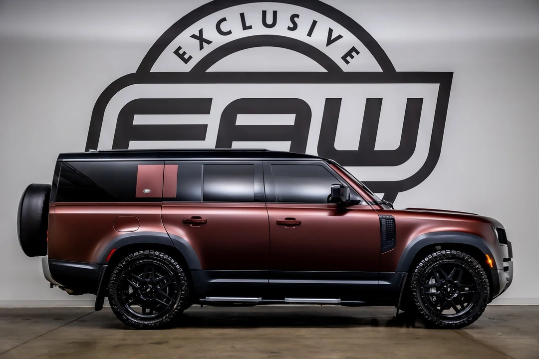 2023 Land Rover Defender L663 - Image 9 of 12