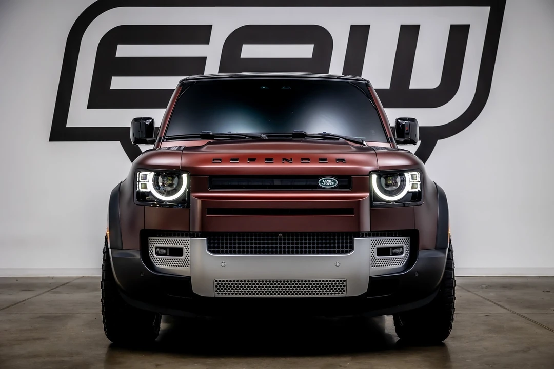 2023 Land Rover Defender L663 - Image 3 of 12