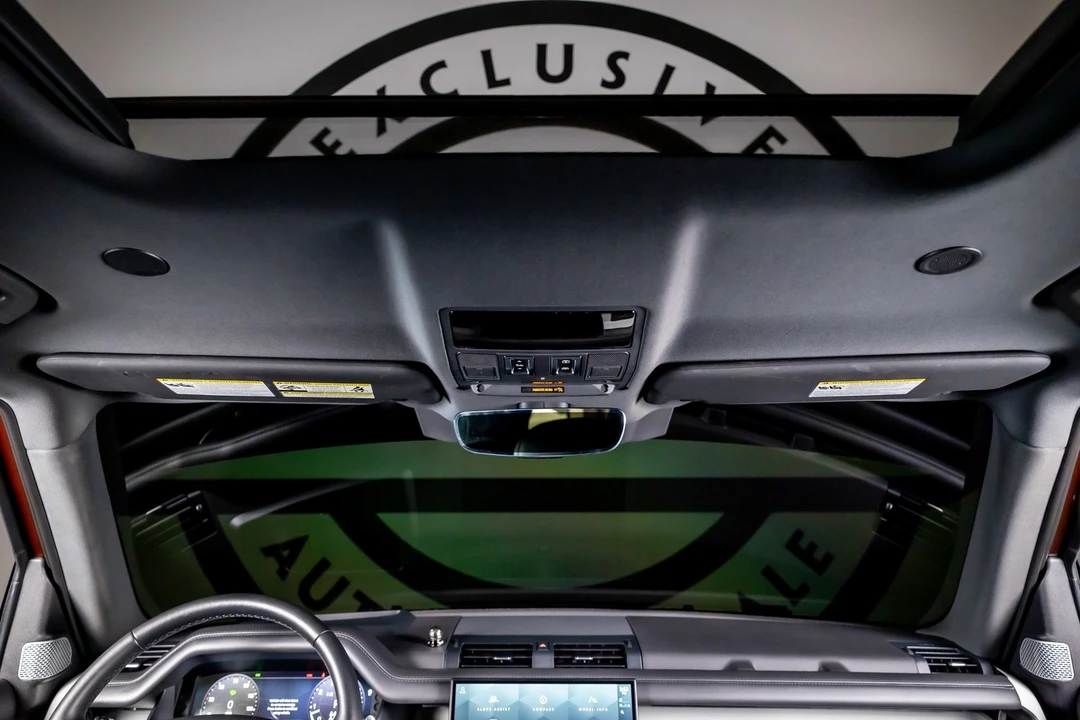 2023 Land Rover Defender L663 - Image 10 of 12