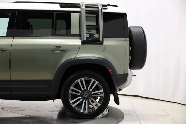 2023 Land Rover Defender L663 - Image 8 of 12
