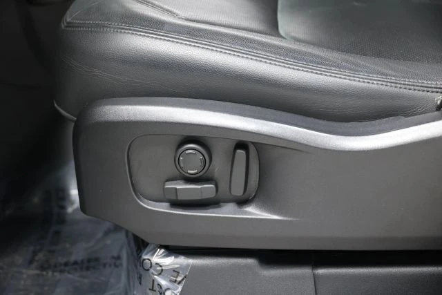 2023 Land Rover Defender L663 - Image 13 of 21