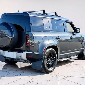 2023 Land Rover Defender STD