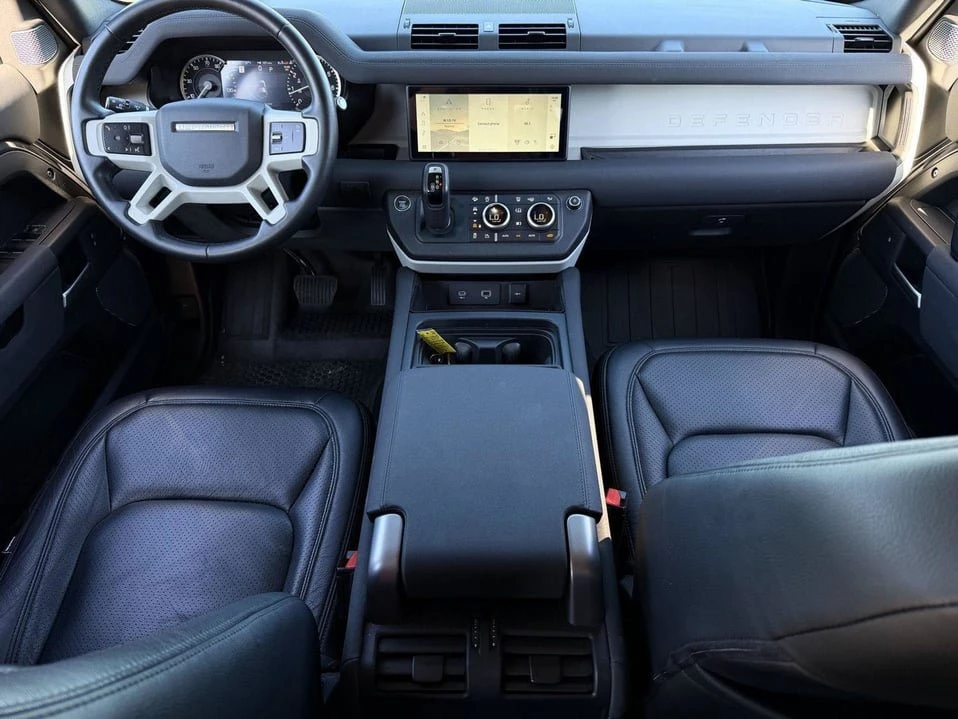 2023 Land Rover Defender L663 - Image 5 of 9