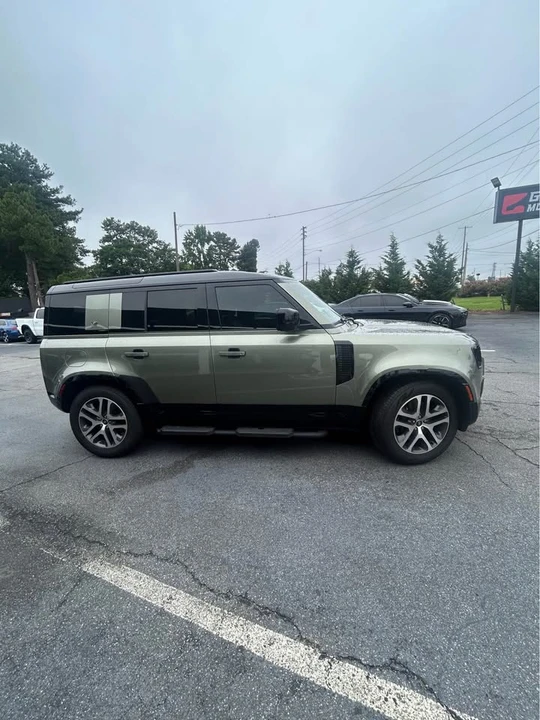 2023 Land Rover Defender L663 - Image 6 of 12