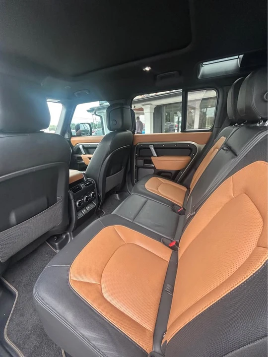 2023 Land Rover Defender L663 - Image 11 of 12