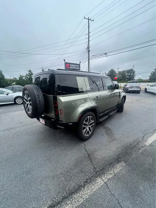 2023 Land Rover Defender L663 - Image 7 of 12
