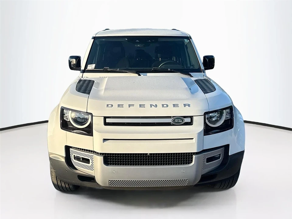 2023 Land Rover Defender L663 - Image 2 of 12