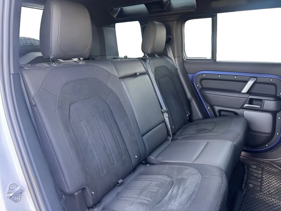 2023 Land Rover Defender V8 - Image 20 of 20