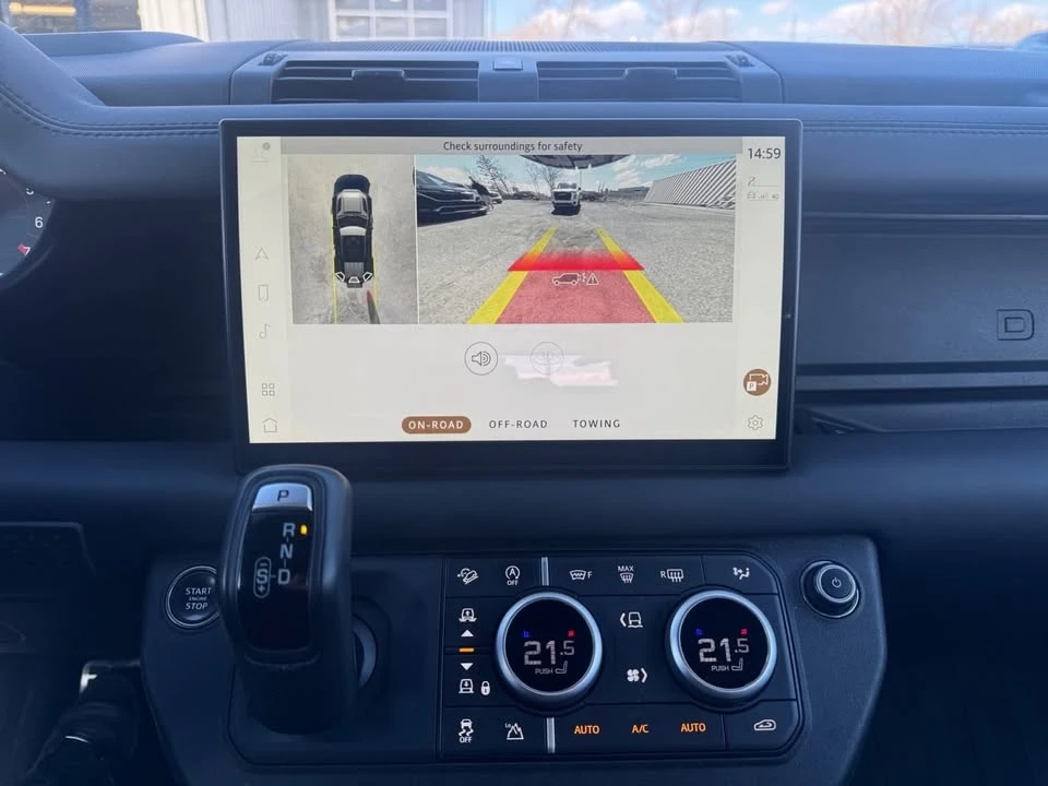 2023 Land Rover Defender V8 - Image 15 of 20