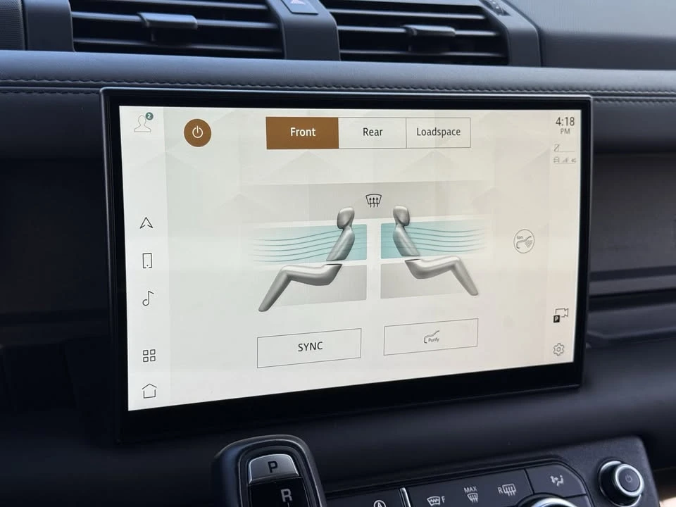 2023 Land Rover Defender V8 - Image 17 of 19