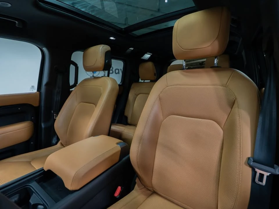 2023 Land Rover Defender V8 - Image 13 of 20