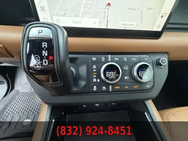 2023 Land Rover Defender V8 - Image 25 of 30