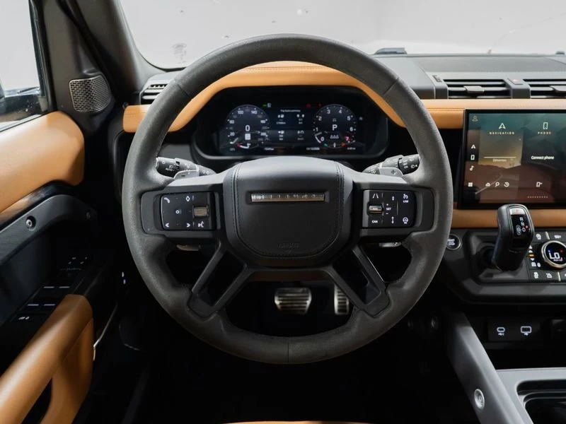 2023 Land Rover Defender V8 - Image 13 of 20