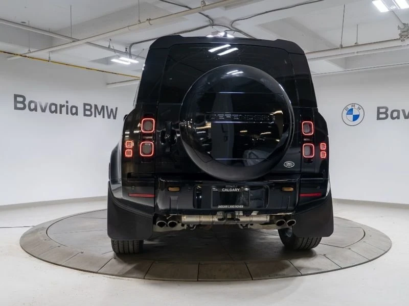 2023 Land Rover Defender V8 - Image 5 of 20