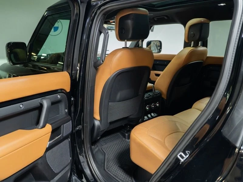 2023 Land Rover Defender V8 - Image 12 of 20