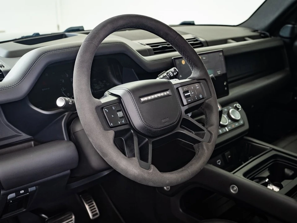 2023 Land Rover Defender L663 - Image 4 of 21