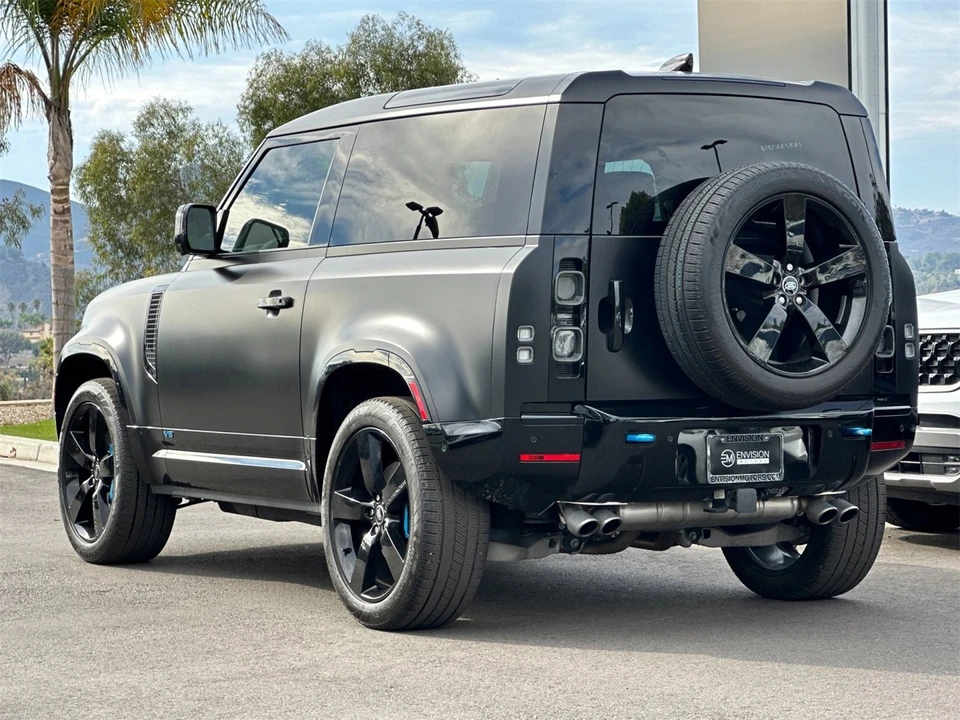 2023 Land Rover Defender L663 - Image 5 of 12