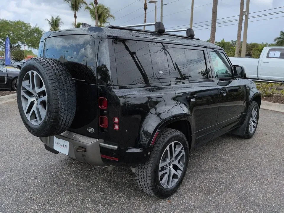 2023 Land Rover Defender L663 - Image 4 of 14