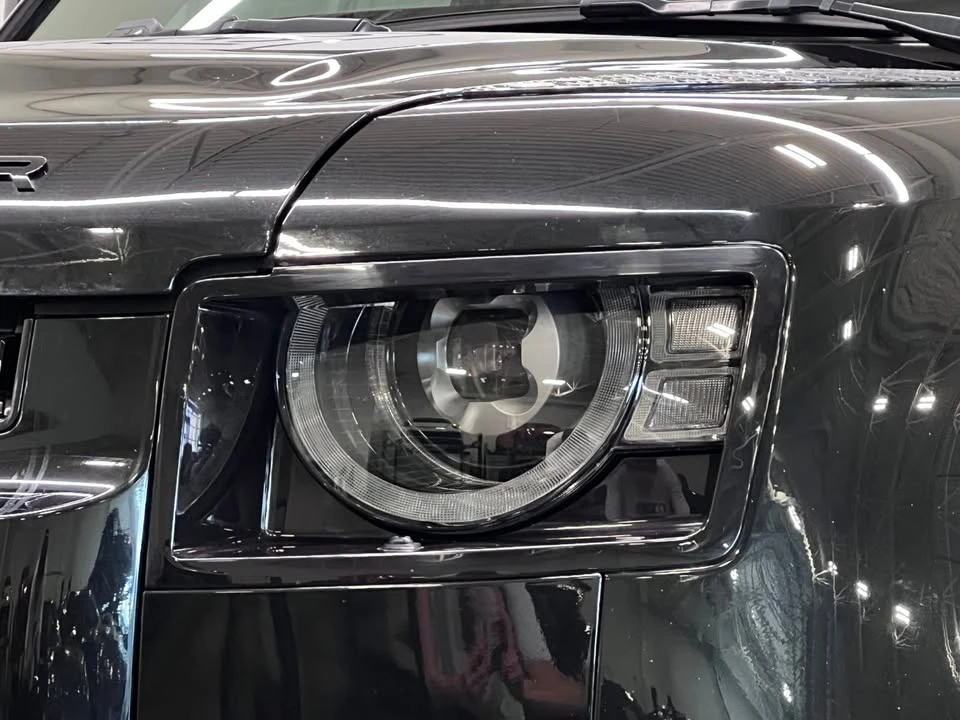 2023 Land Rover Defender L663 - Image 13 of 20