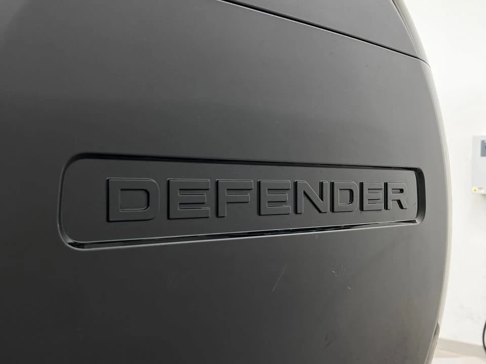 2023 Land Rover Defender L663 - Image 12 of 20