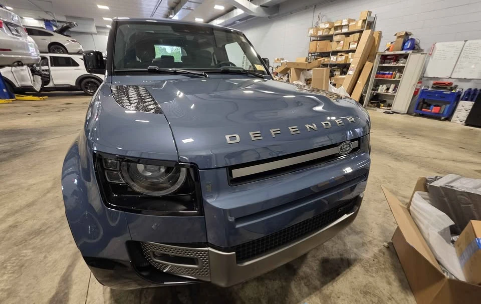2023 Land Rover Defender L663 - Image 5 of 13