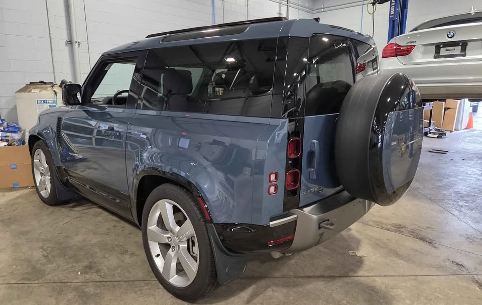 2023 Land Rover Defender L663 - Image 3 of 13