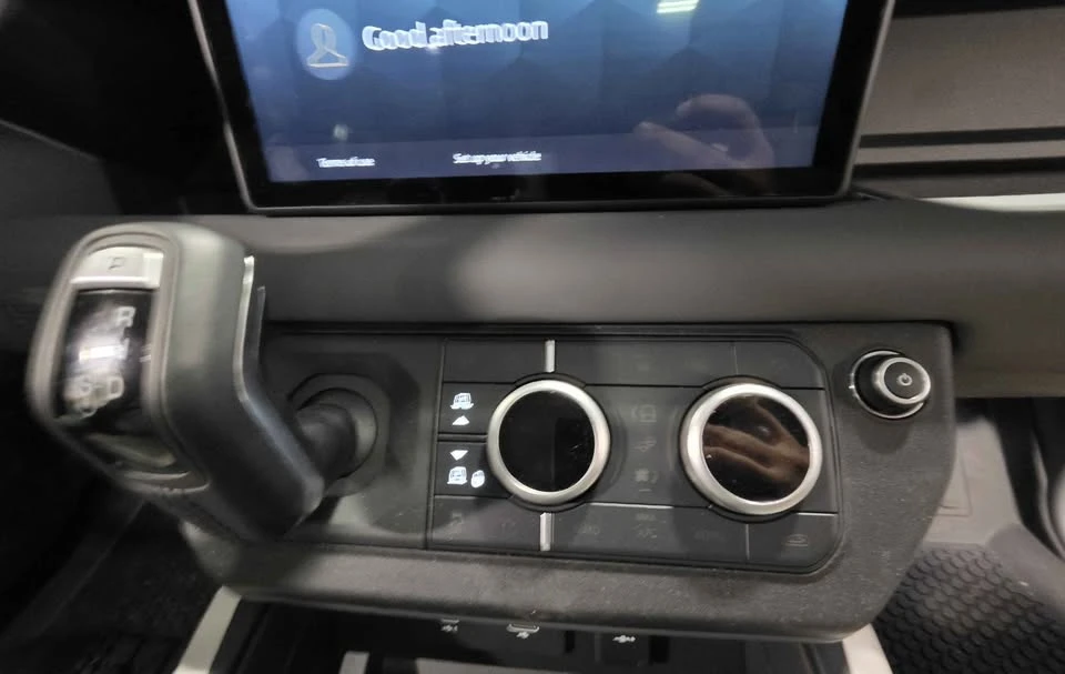 2023 Land Rover Defender L663 - Image 10 of 13
