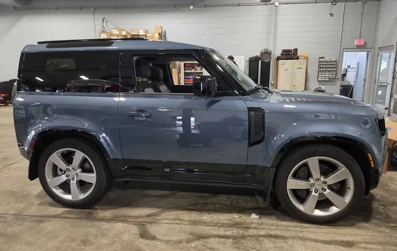 2023 Land Rover Defender X-Dynamic SE AWD