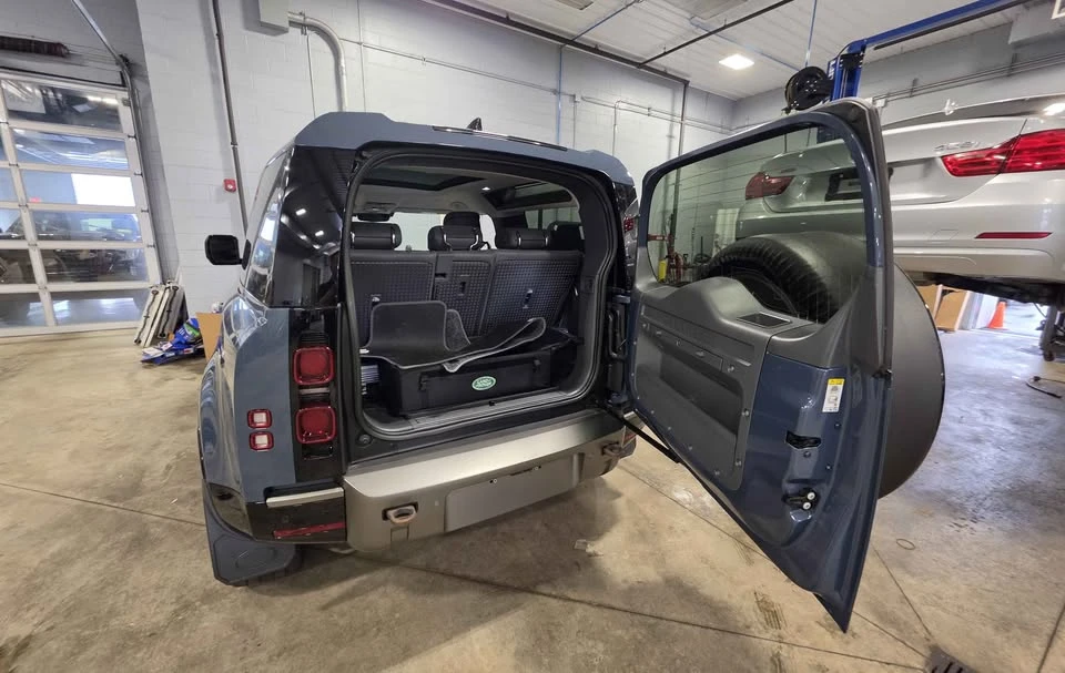 2023 Land Rover Defender L663 - Image 8 of 13