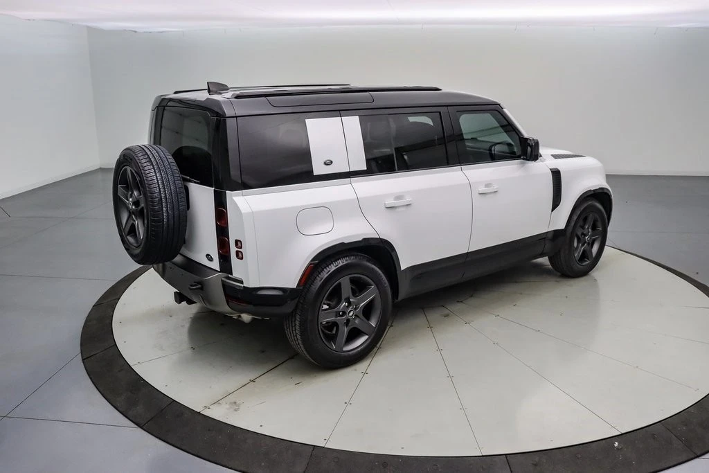 2023 Land Rover Defender L663 - Image 5 of 21