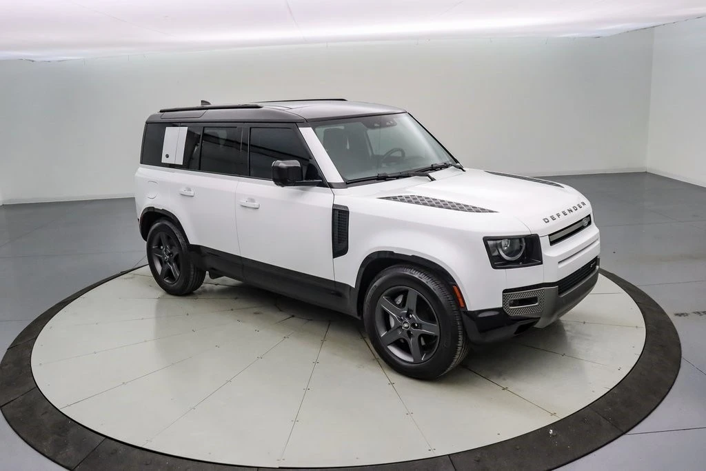 2023 Land Rover Defender L663 - Image 2 of 21