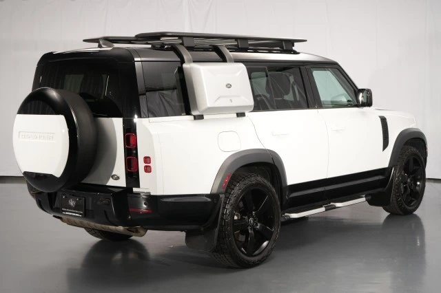 2023 Land Rover Defender L663 - Image 11 of 31