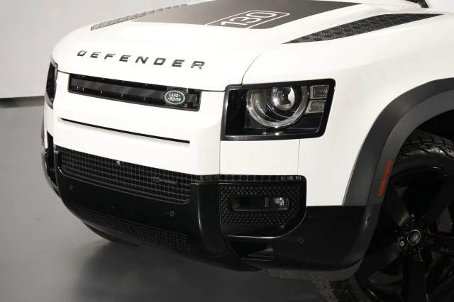 2023 Land Rover Defender L663 - Image 3 of 31