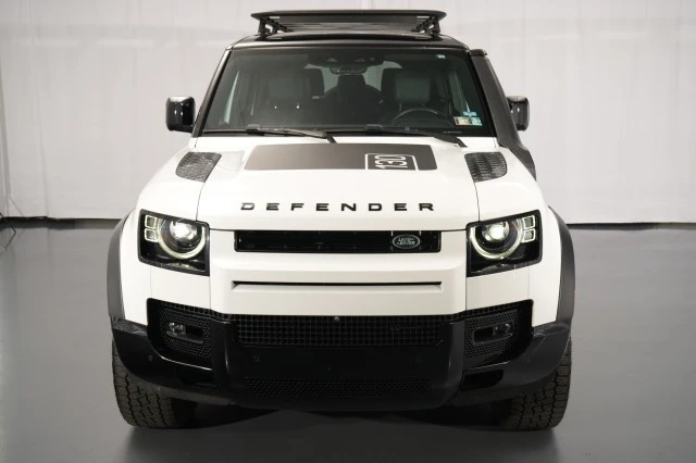 2023 Land Rover Defender L663 - Image 5 of 31