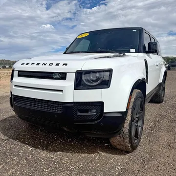2023 Land Rover Defender X-Dynamic SE