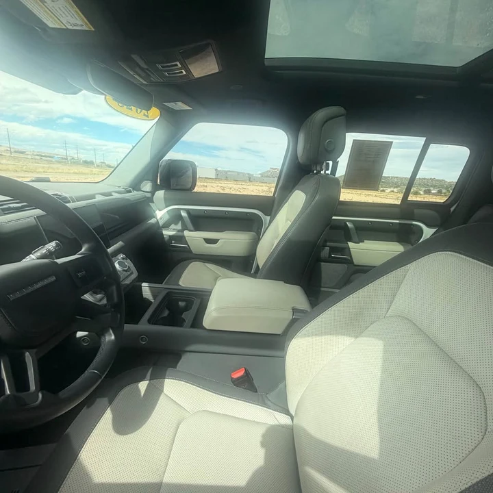 2023 Land Rover Defender L663 - Image 5 of 10