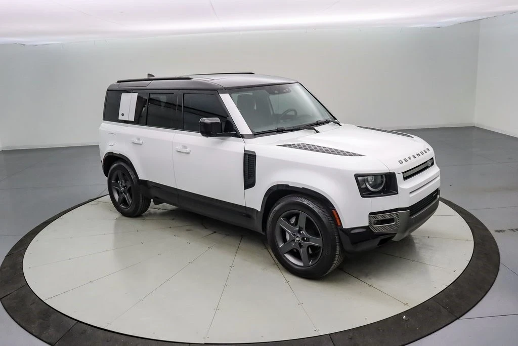 2023 Land Rover Defender L663 - Image 2 of 21