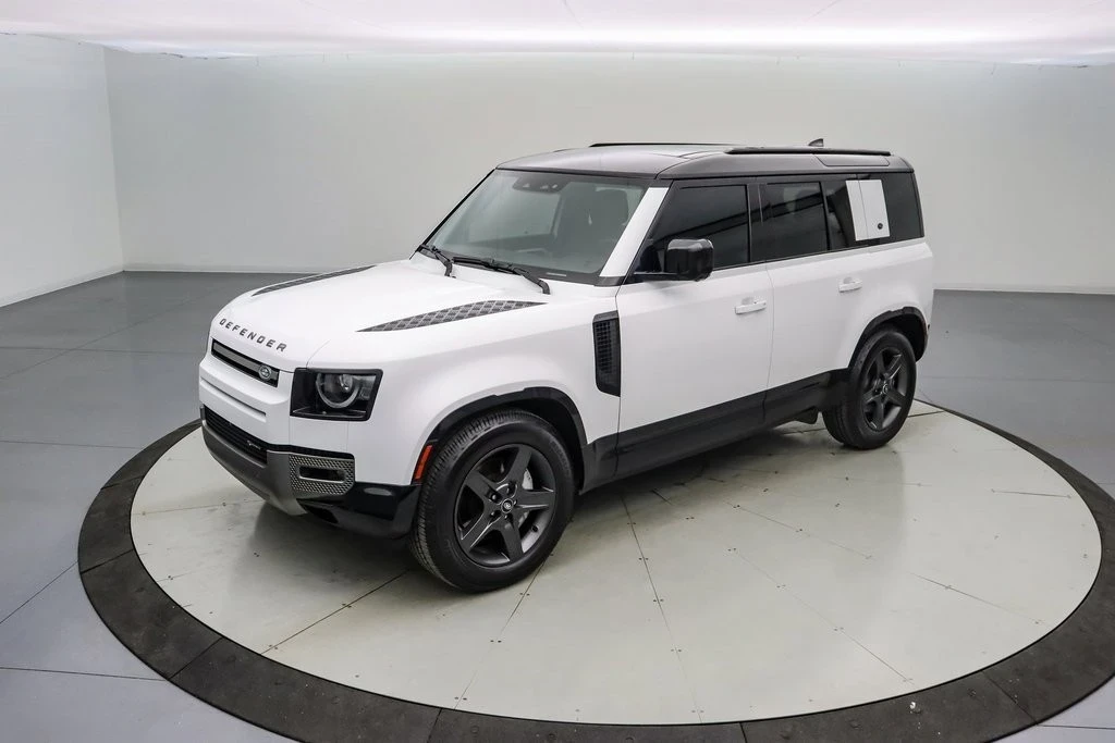 2023 Land Rover Defender L663 - Image 9 of 21