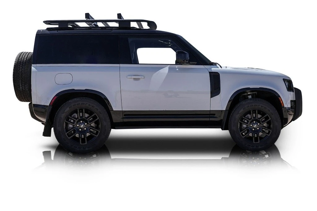 2023 Land Rover Defender L663 - Image 2 of 12