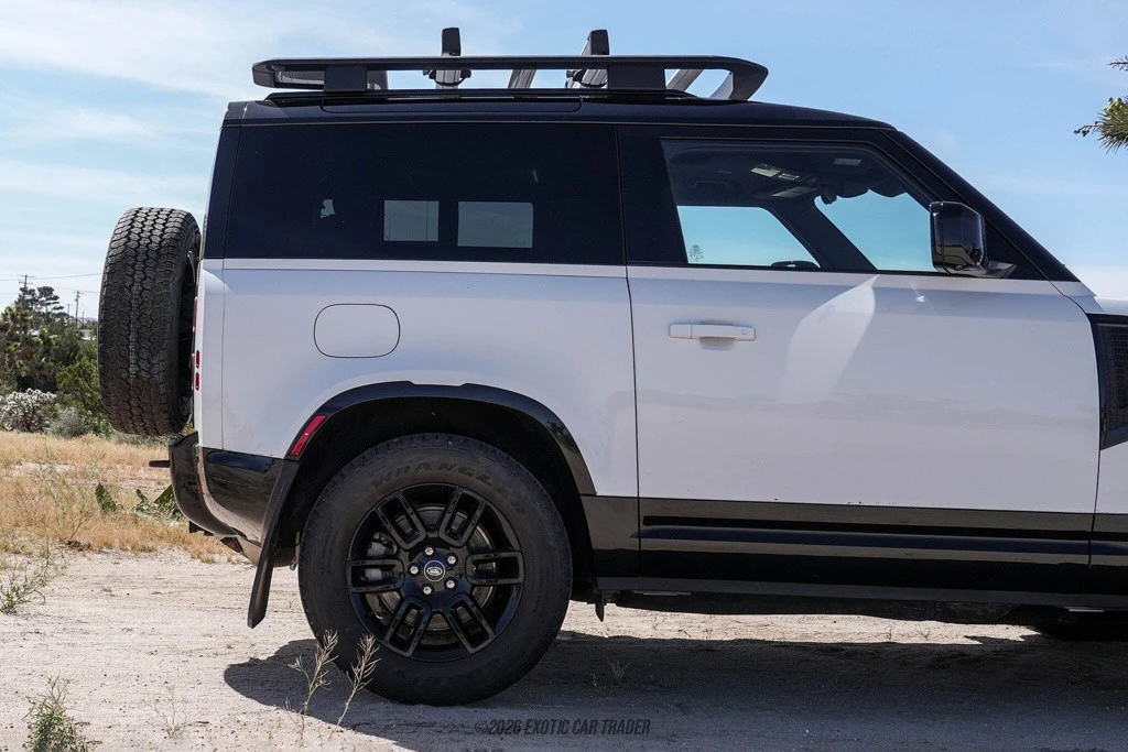 2023 Land Rover Defender L663 - Image 10 of 12