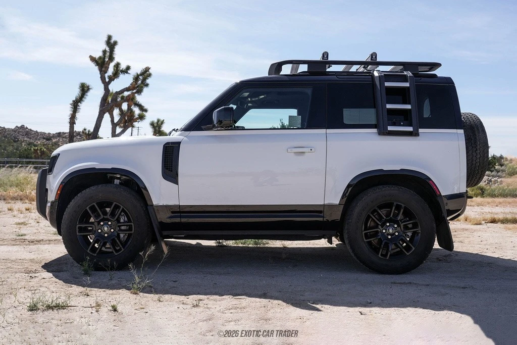 2023 Land Rover Defender L663 - Image 3 of 12