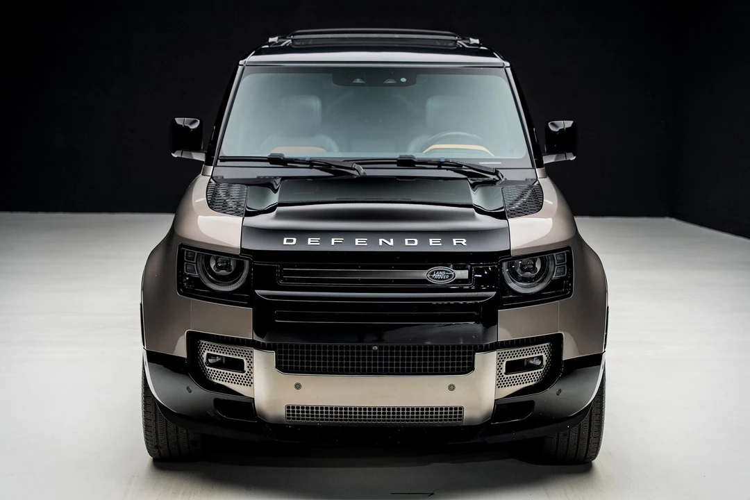 2023 Land Rover Defender L663 - Image 6 of 12
