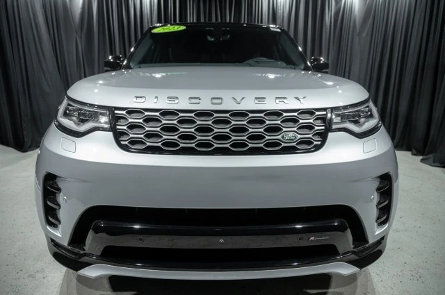 2023 Land Rover Discovery 5th Gen - Image 2 of 12